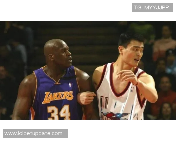 姚明与刘家良的巅峰对决：篮球与武术的精彩碰撞与较量