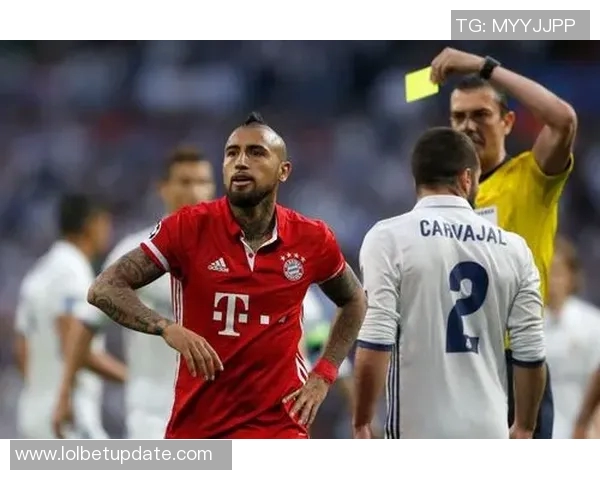 足总杯惊现冷门拜仁与波尔图激战成平局红牌事件引发全场热议