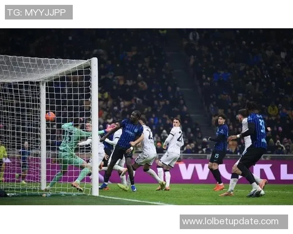 德甲精彩对决国米与那不勒斯战成平局引发全场热烈反响 德甲精彩对决国米与那不勒斯战成平局引发全场热烈反响