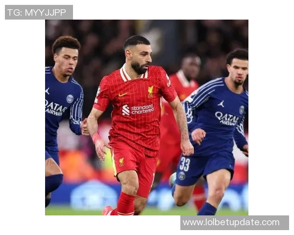 国王杯激战曼联险胜切尔西点球大战引发争议与热议