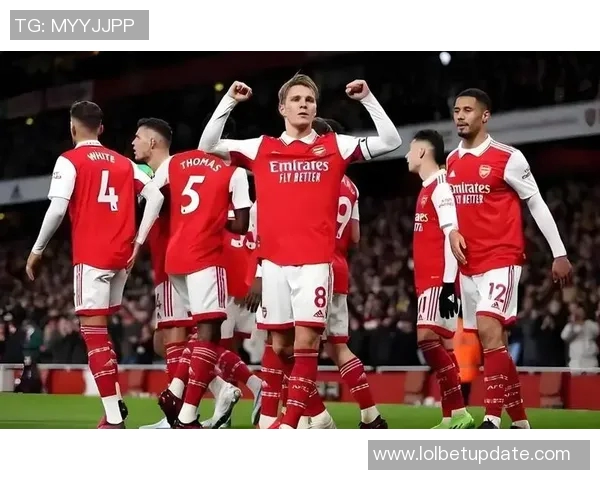 意甲激战阿森纳逆转AC米兰帽子戏法引发争议判罚全场沸腾 意甲激战阿森纳逆转AC米兰帽子戏法引发争议判罚全场沸腾