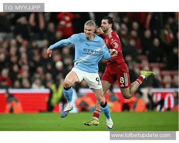 英超激战利物浦小胜巴黎圣日耳曼帽子戏法引发争议判罚全场沸腾 英超激战利物浦小胜巴黎圣日耳曼帽子戏法引发争议判罚全场沸腾