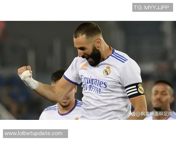 波尔图逆袭皇马6比2晋级足总杯绝杀瞬间震撼全场 波尔图逆袭皇马6比2晋级足总杯绝杀瞬间震撼全场